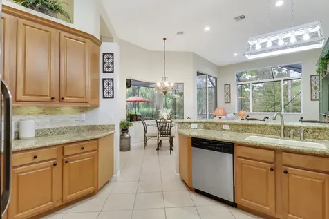 9026 Pumpkin Ridge Port St Lucie FL 34986