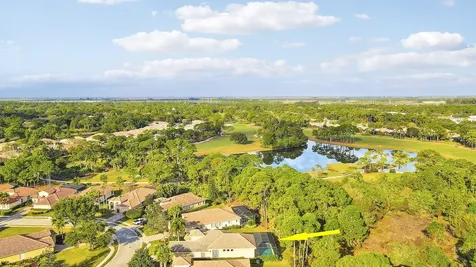 9026 Pumpkin Ridge Port St Lucie FL 34986