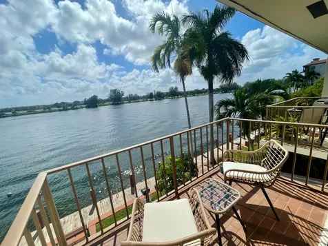 1100 Crystal Lake Drive Deerfield Beach FL 33064