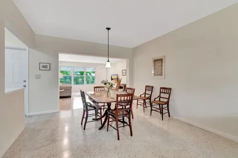 234 NE 20th Street Delray Beach FL 33444