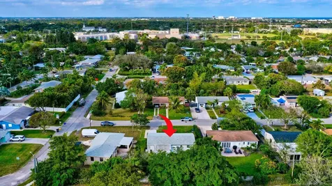 234 NE 20th Street Delray Beach FL 33444