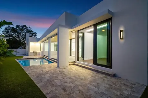 10 Coconut Road Delray Beach FL 33444