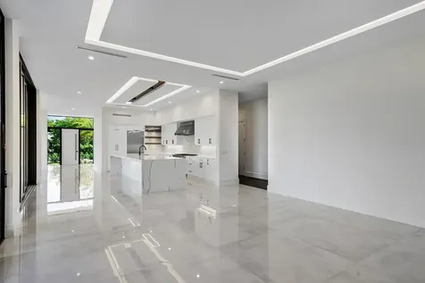 10 Coconut Road Delray Beach FL 33444