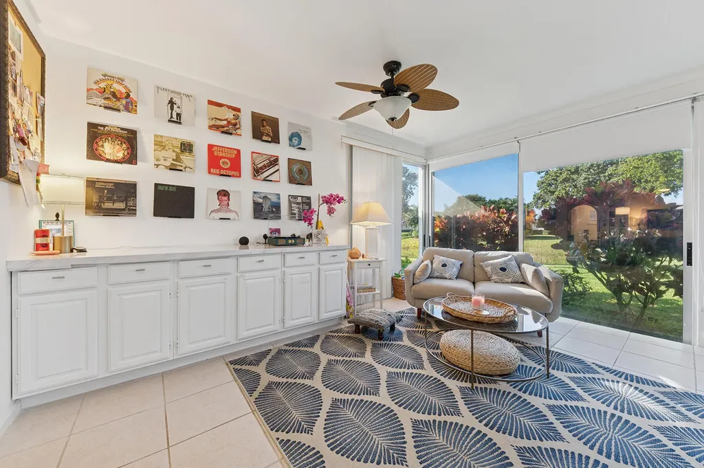 13 Fairway Boynton Beach FL 33436