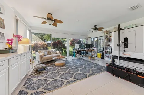 13 Fairway Boynton Beach FL 33436