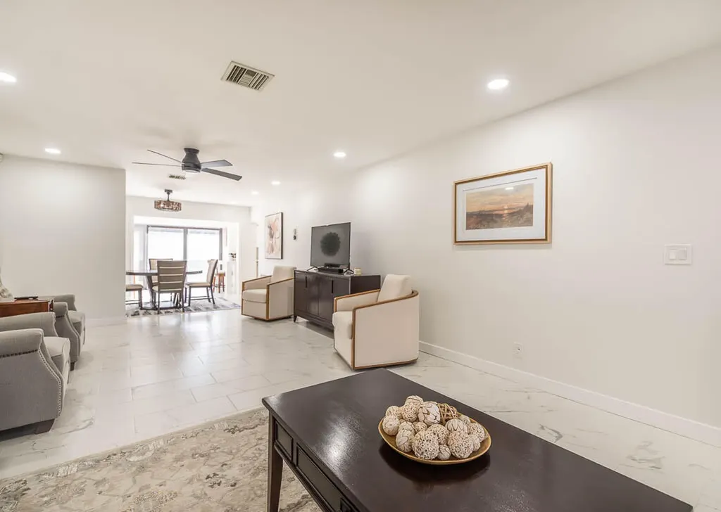 4760 Greentree Way Boynton Beach FL 33436