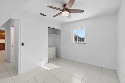 699 NW 16th Avenue Boca Raton FL 33486