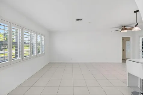 699 NW 16th Avenue Boca Raton FL 33486