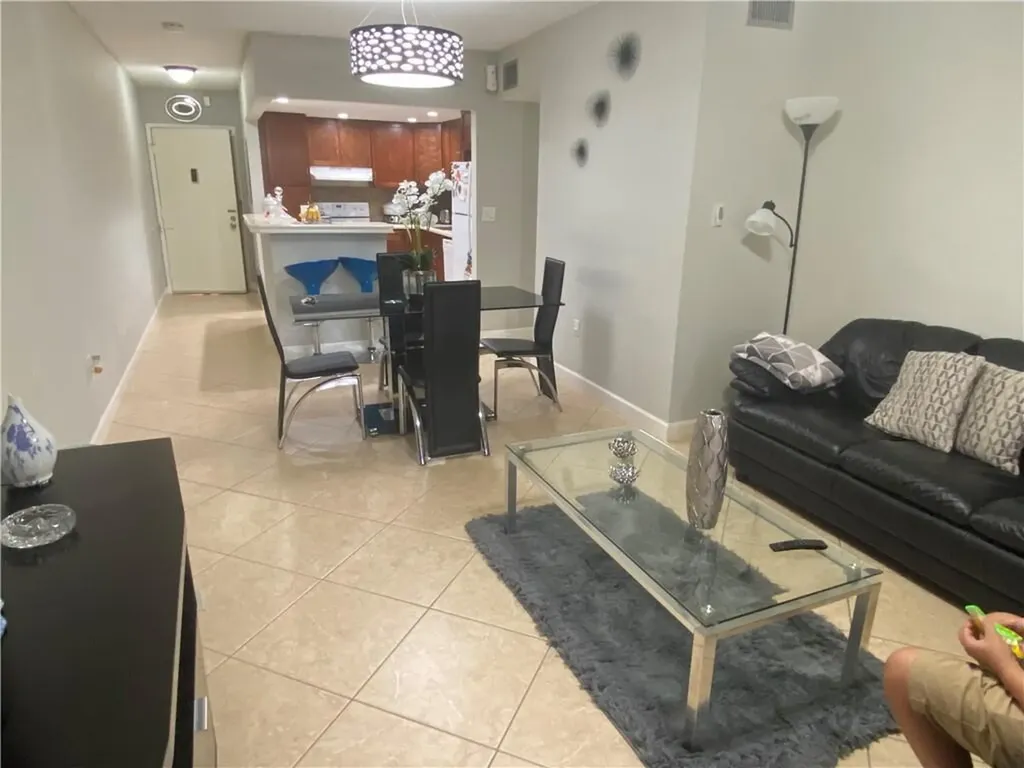 4374 NW 9th Avenue Deerfield Beach FL 33064