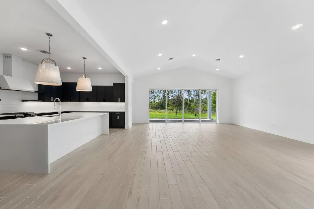 10208 NW Field Flower Trail NW Port St Lucie FL 34987