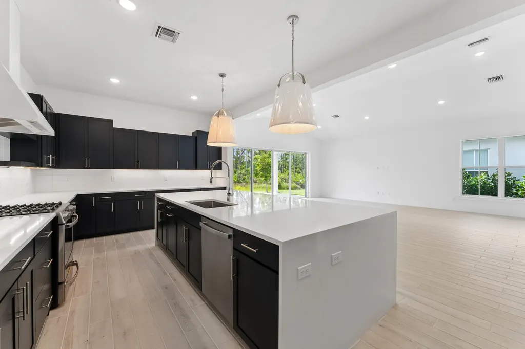 10208 NW Field Flower Trail NW Port St Lucie FL 34987