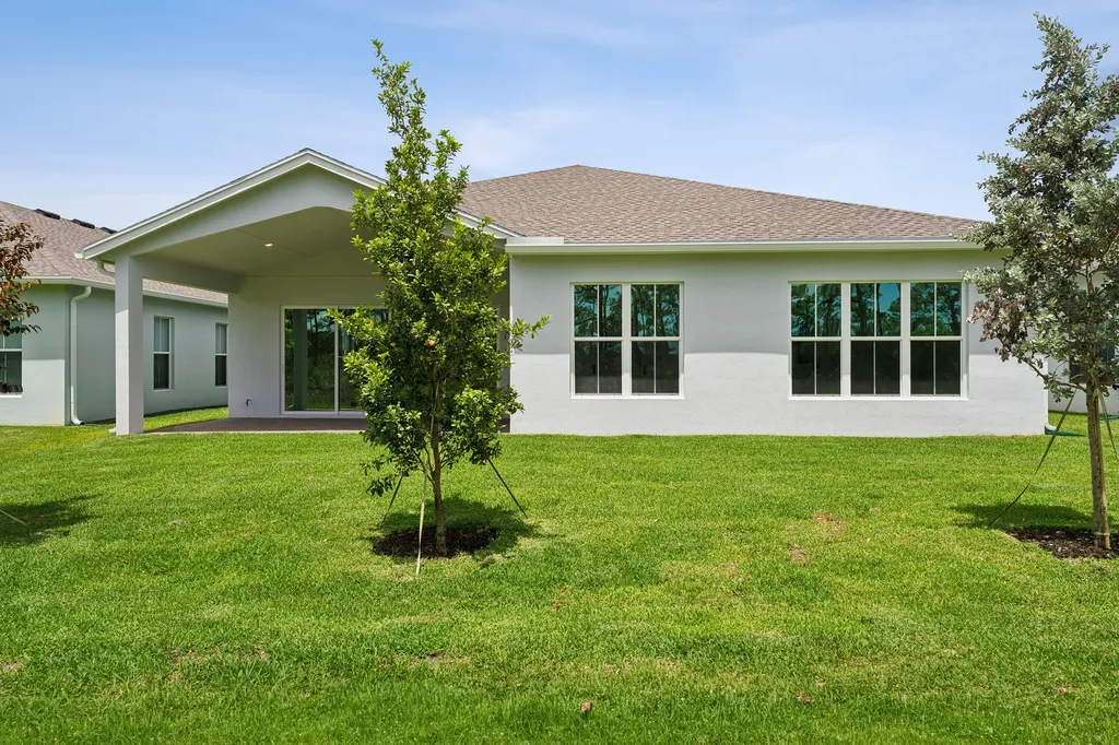 10208 NW Field Flower Trail NW Port St Lucie FL 34987