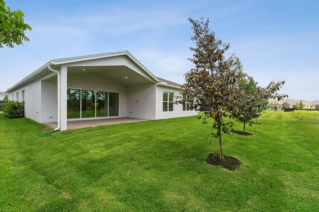 10208 NW Field Flower Trail NW Port St Lucie FL 34987