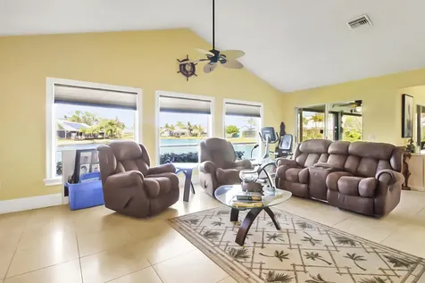 10691 SE Jupiter Narrows Drive Hobe Sound FL 33455