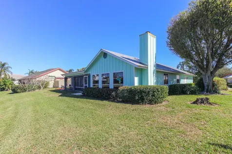 10691 SE Jupiter Narrows Drive Hobe Sound FL 33455