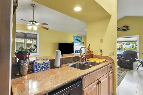 10691 SE Jupiter Narrows Drive Hobe Sound FL 33455