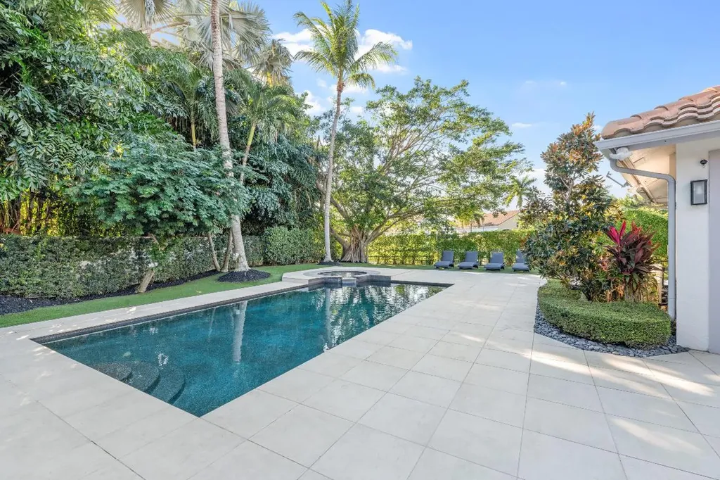 14319 Calypso Lane Wellington FL 33414