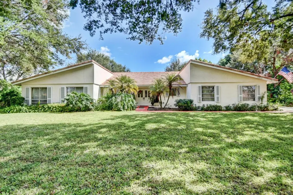 17808 Boniello Drive Boca Raton FL 33496