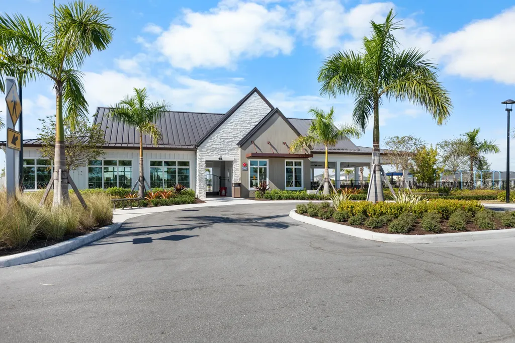 6309 NW Leafmore Lane Port St Lucie FL 34987