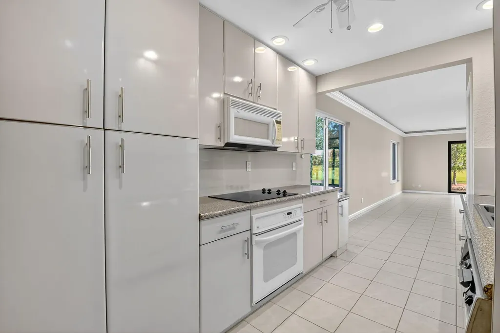 900 Greensward Lane Delray Beach FL 33445