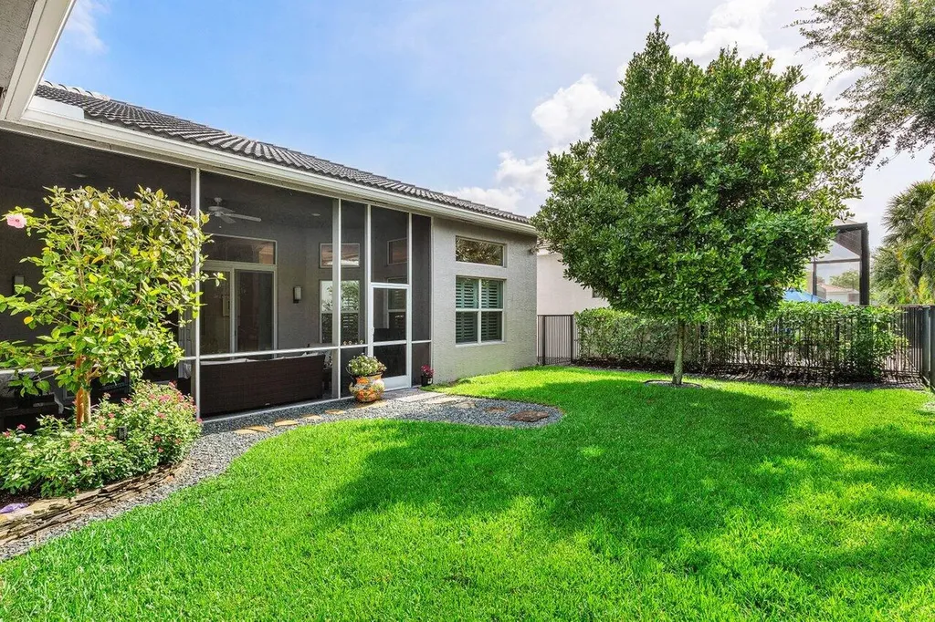9037 Golden Mountain Circle Boynton Beach FL 33473