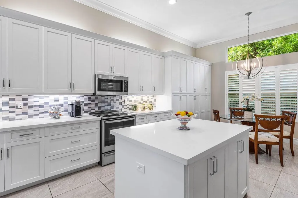 9037 Golden Mountain Circle Boynton Beach FL 33473