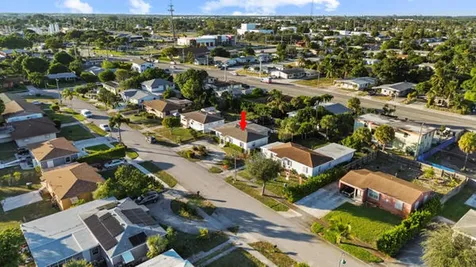 430 W 25th Street Riviera Beach FL 33404
