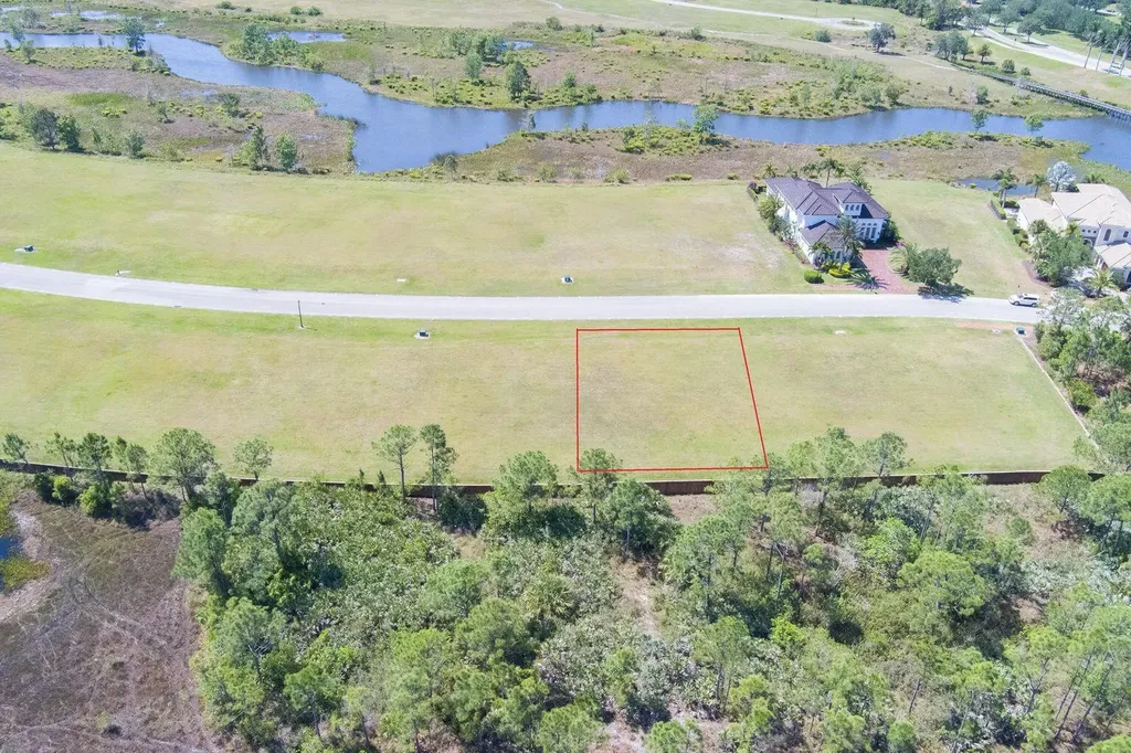 137 SE Tramonto Street Port St Lucie FL 34984