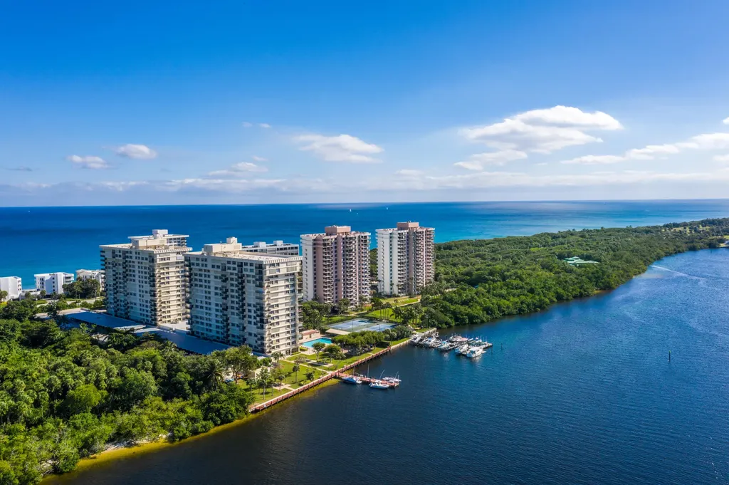 2121 N Ocean Boulevard Boca Raton FL 33431