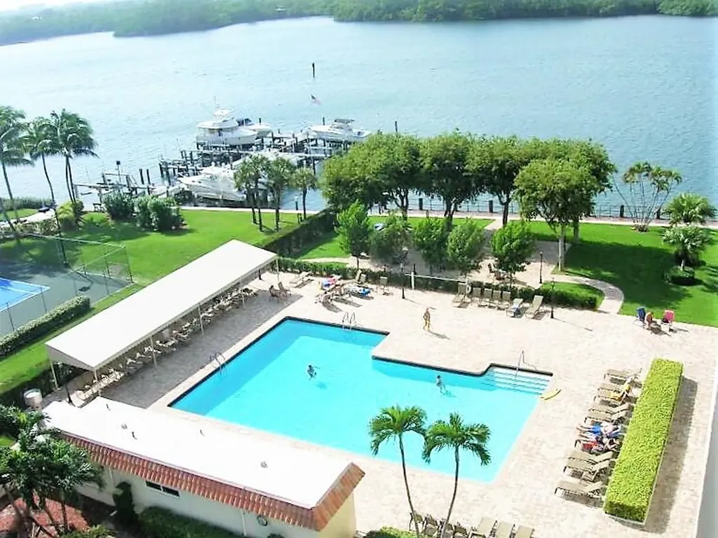 2121 N Ocean Boulevard Boca Raton FL 33431