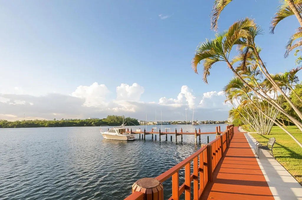 2121 N Ocean Boulevard Boca Raton FL 33431