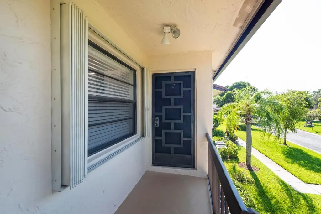 7920 Eastlake Drive Boca Raton FL 33433