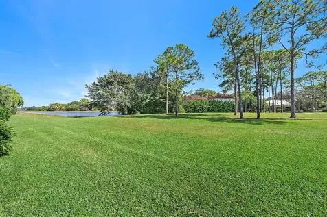 6121 Wildcat Run West Palm Beach FL 33412