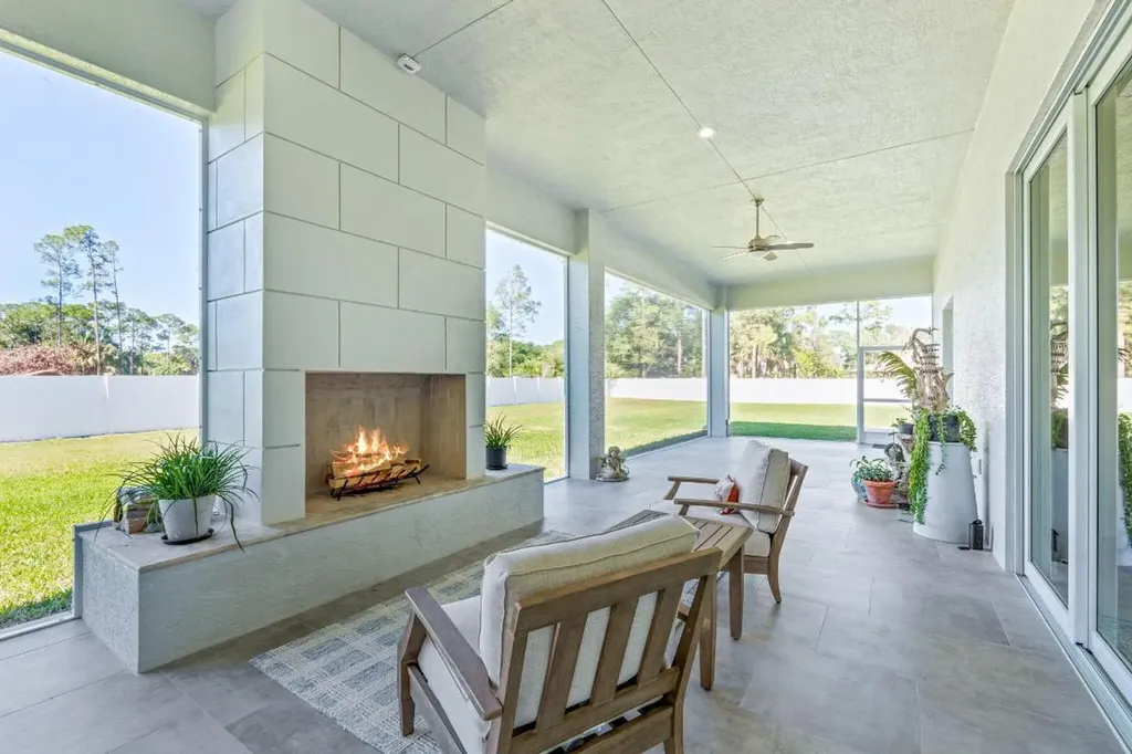 8425 Apache Boulevard The Acreage FL 33470
