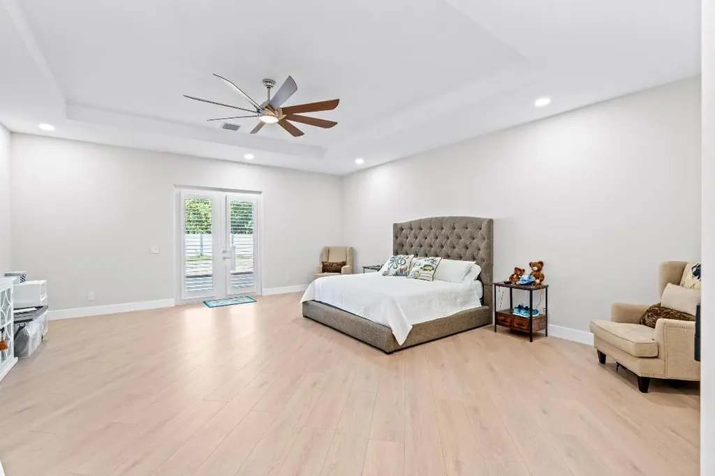 8425 Apache Boulevard The Acreage FL 33470