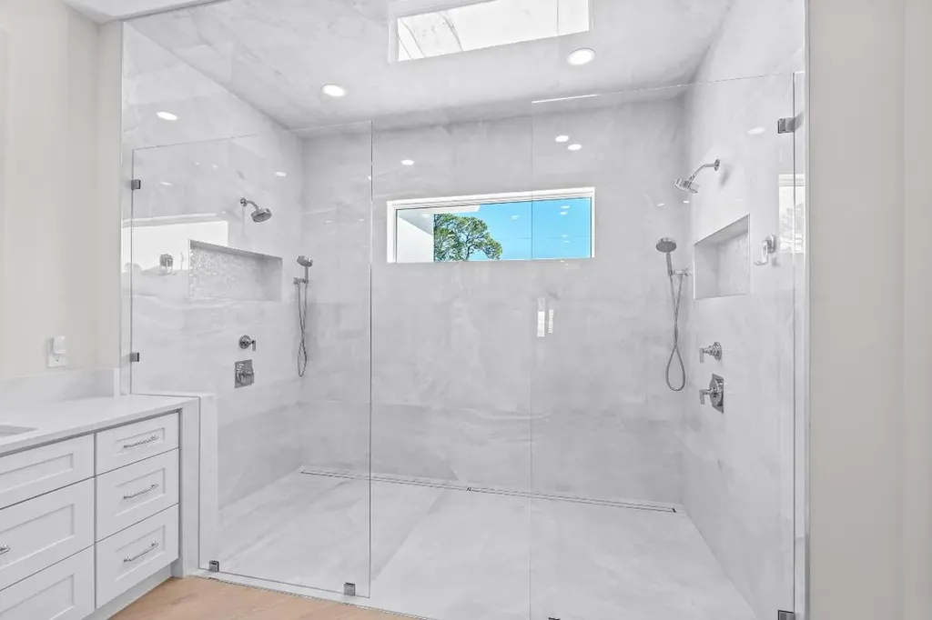 8425 Apache Boulevard The Acreage FL 33470