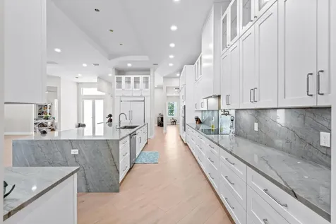 8425 Apache Boulevard The Acreage FL 33470