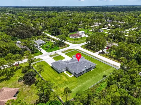 8425 Apache Boulevard The Acreage FL 33470