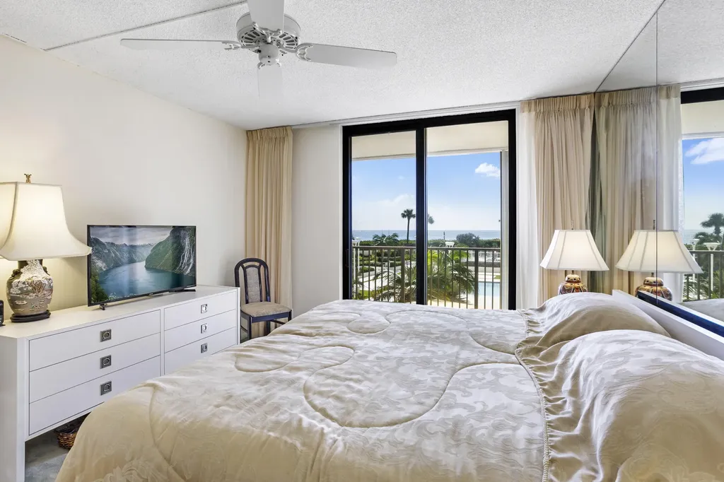 200 Ocean Trail Way Jupiter FL 33477