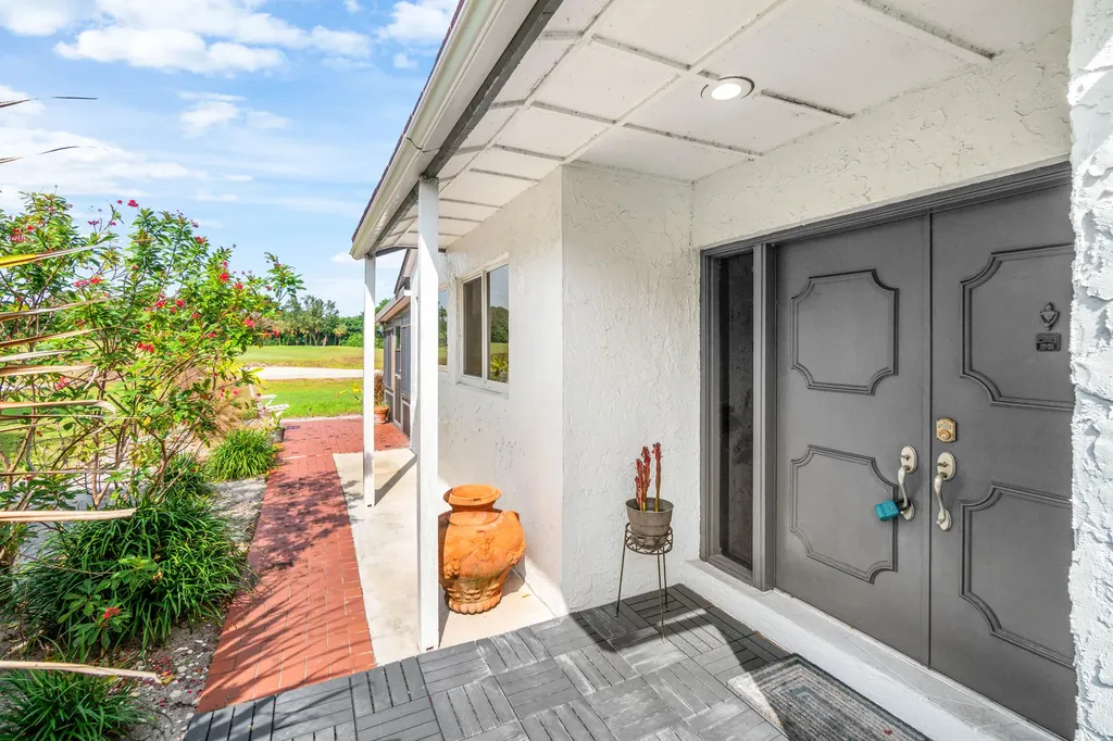 5695 Ainsley Court Boynton Beach FL 33437