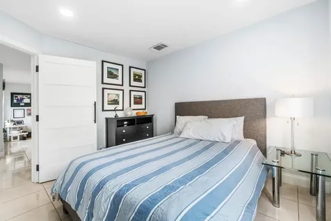 5695 Ainsley Court Boynton Beach FL 33437