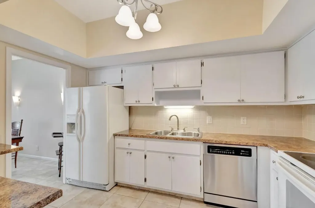 11811 Avenue Of The Pga Palm Beach Gardens FL 33418