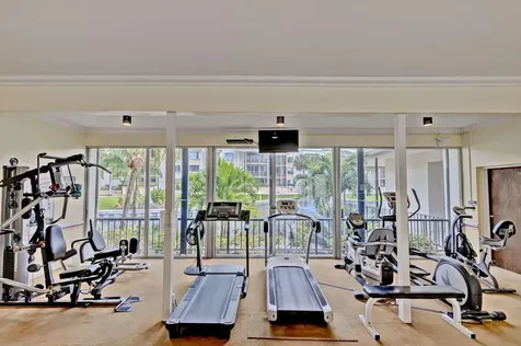 11811 Avenue Of The Pga Palm Beach Gardens FL 33418