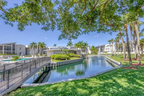 11811 Avenue Of The Pga Palm Beach Gardens FL 33418