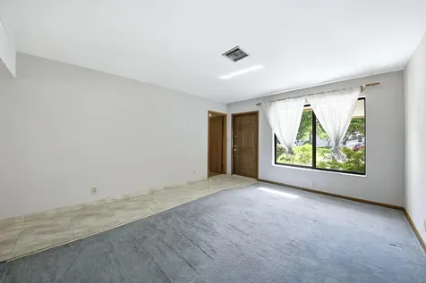 309 SE 4th Street Dania Beach FL 33004