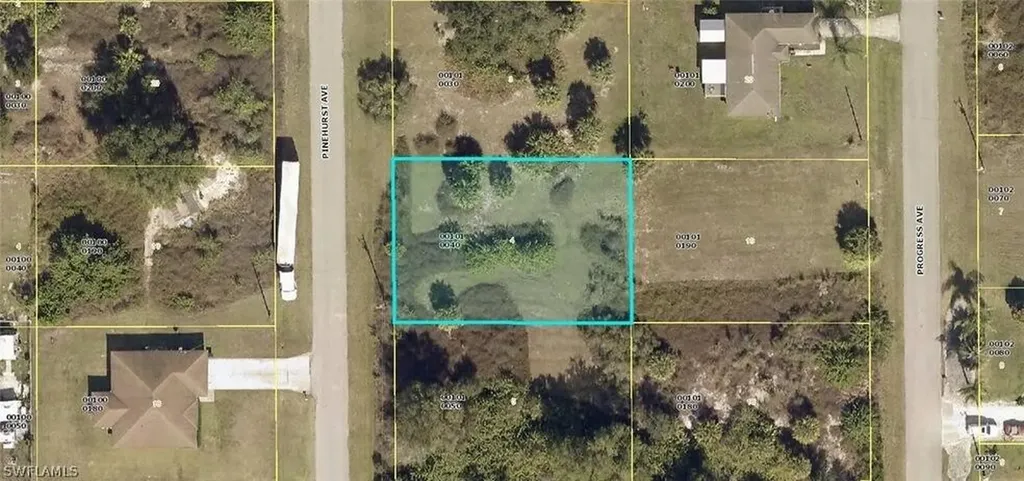421 Pinehurst Avenue Lehigh Acres FL 33974