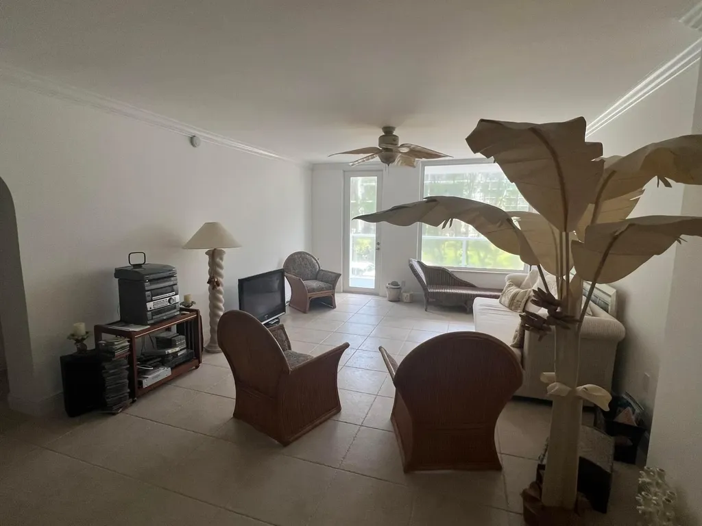 3450 S Ocean Boulevard S Palm Beach FL 33480