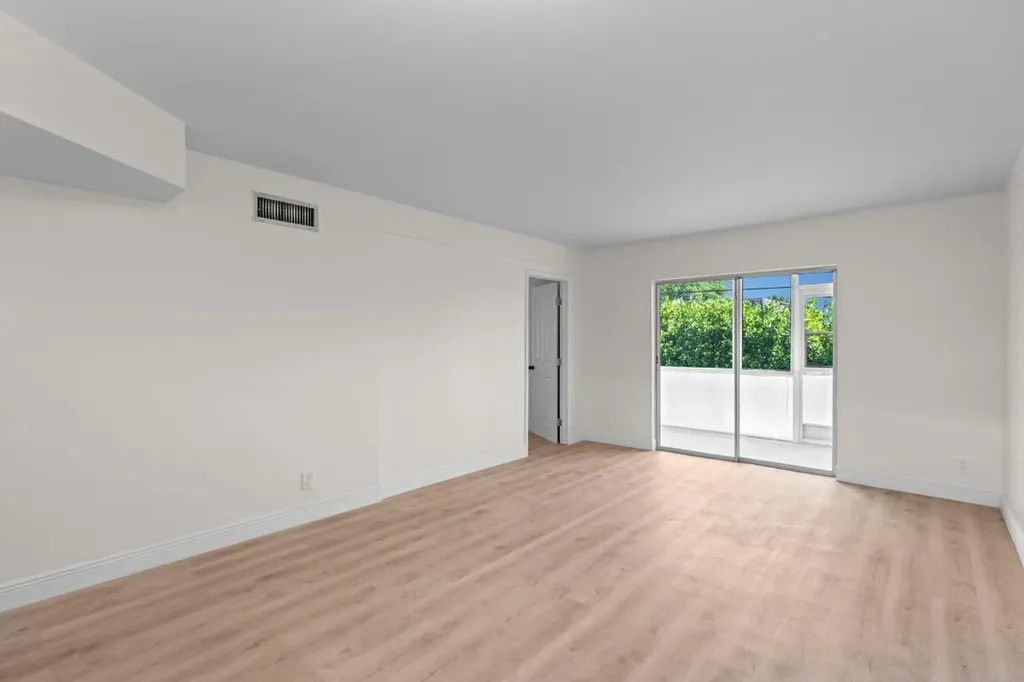 2647 Garden Drive Lake Worth FL 33461