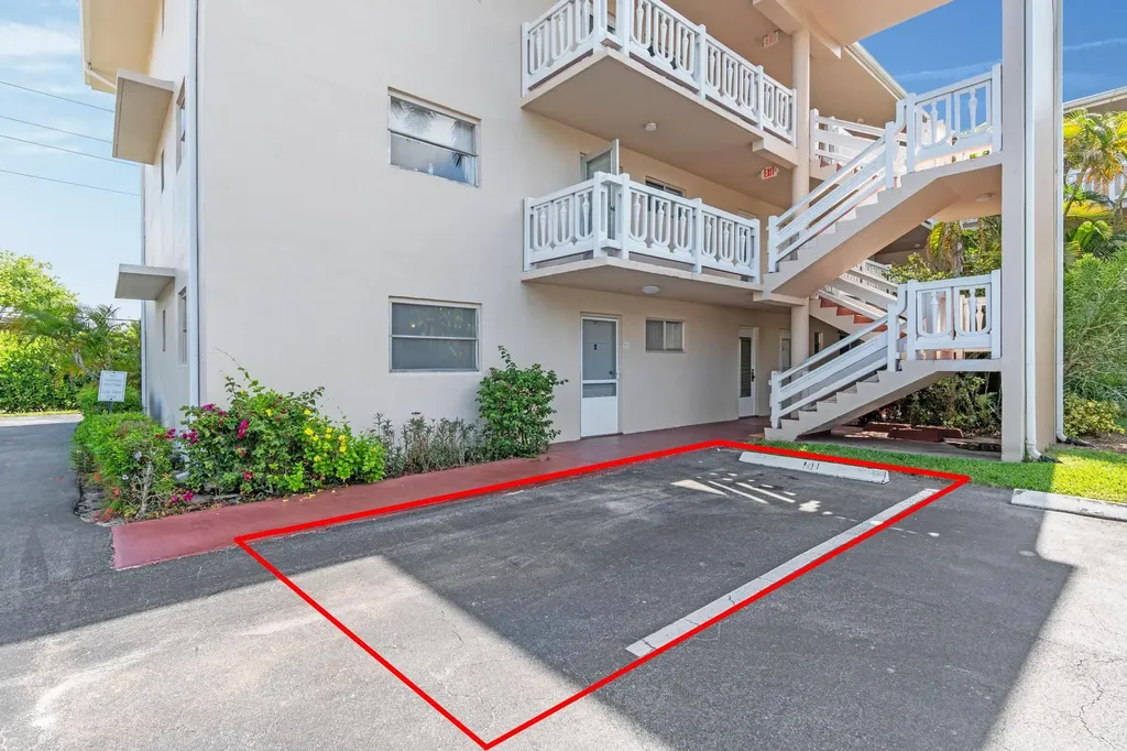 2647 Garden Drive Lake Worth FL 33461