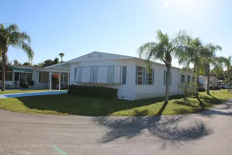 1 Santa Maria Court Port St Lucie FL 34952
